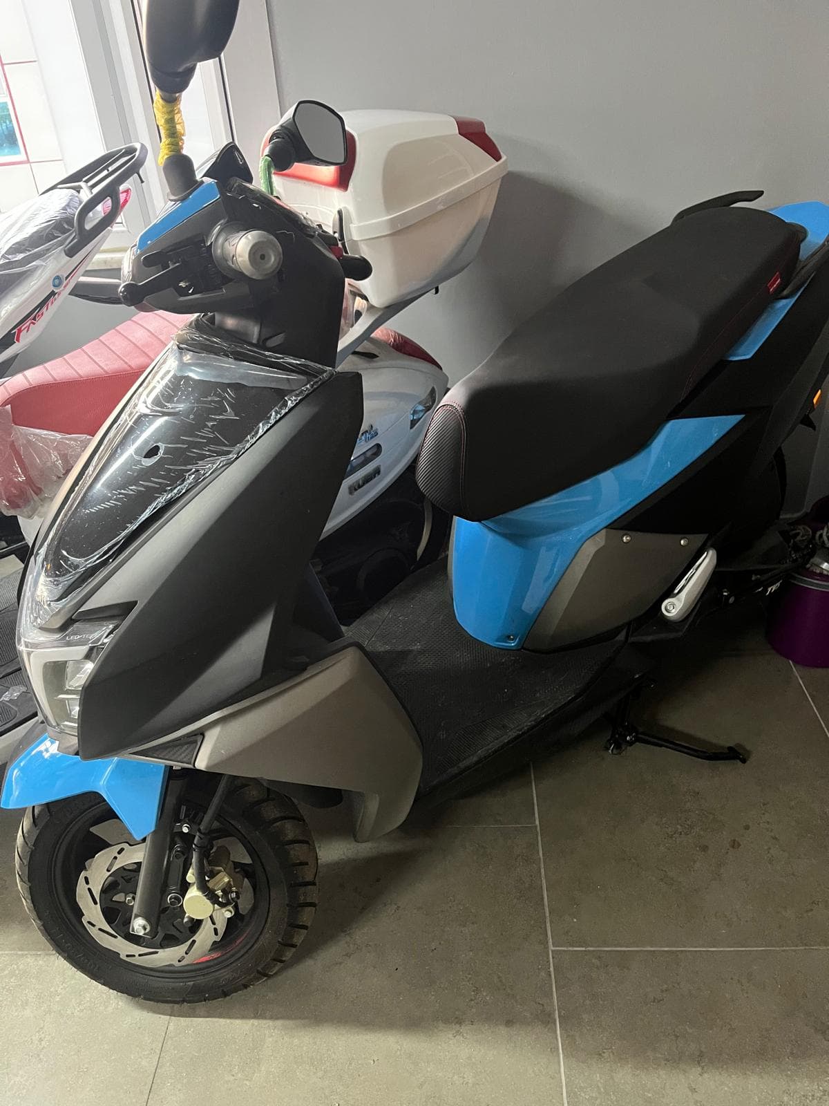 Zelsun Sport Scooter 150
